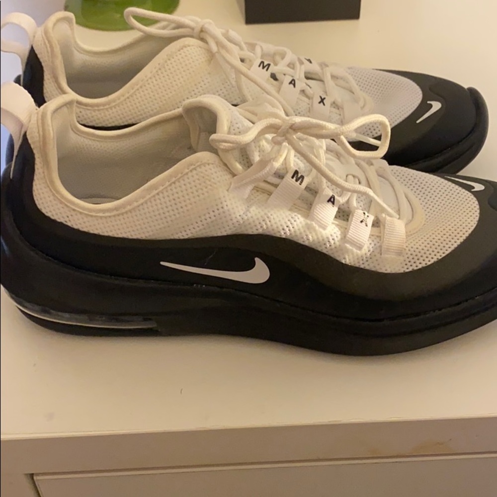 Nike air max